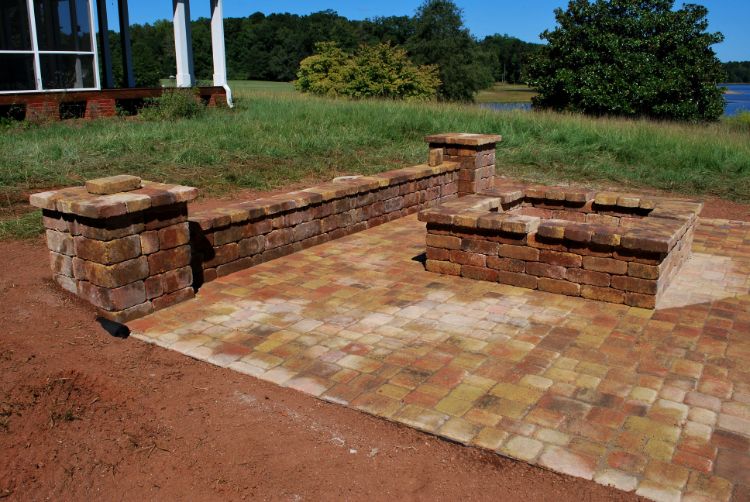 patio with seat wall and fire pit