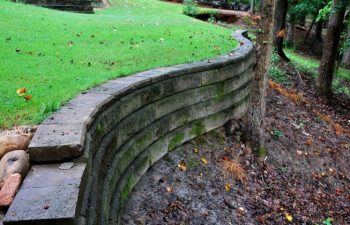 long tall retaining wall with column end