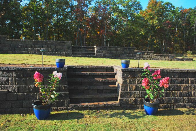 retaining wall with stairs